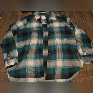 American Eagle Boyfriend Fit Extra Soft-Womens Green and Black Plaid Flannel